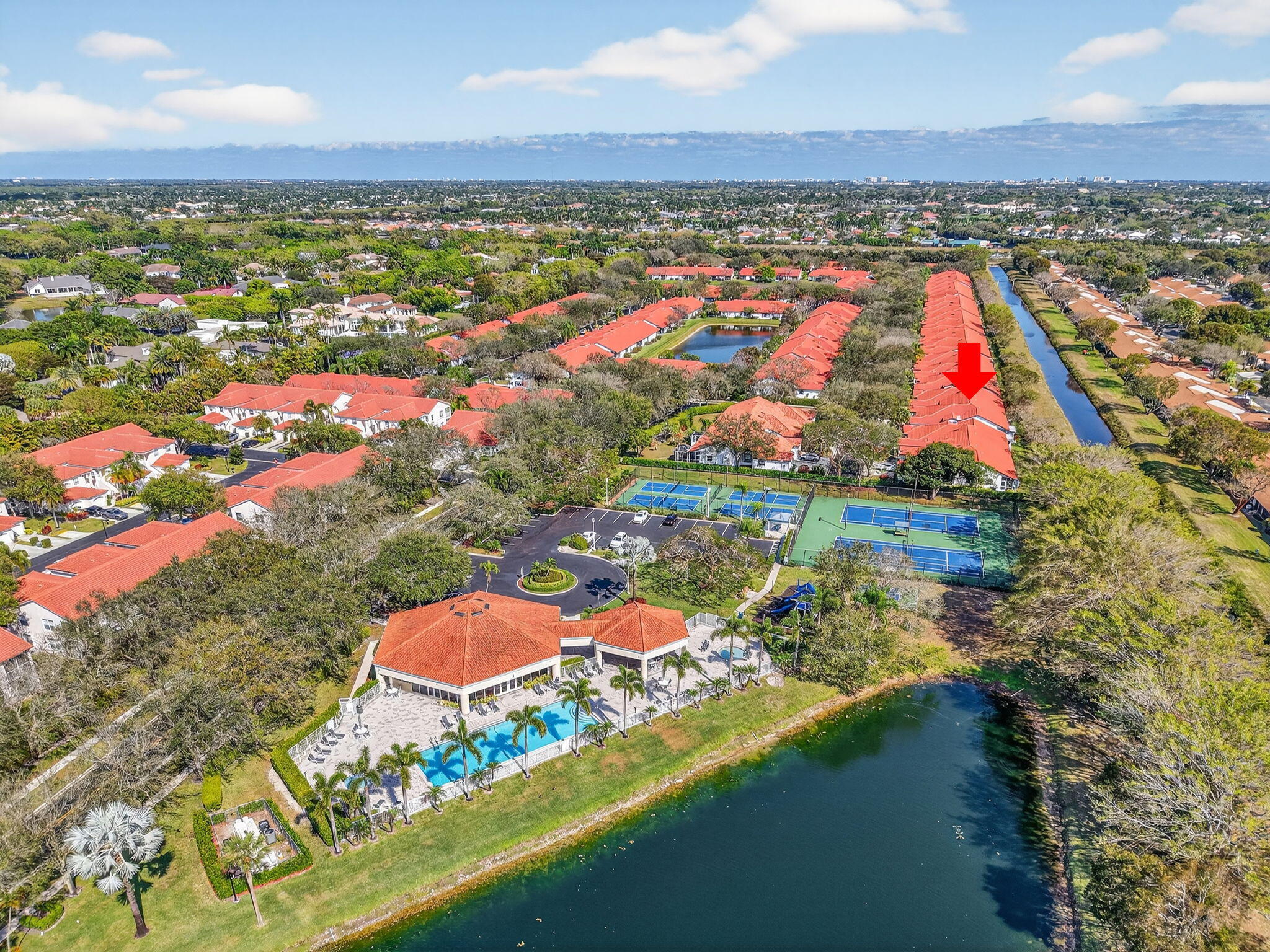 VILLA SAN REMO - Residential