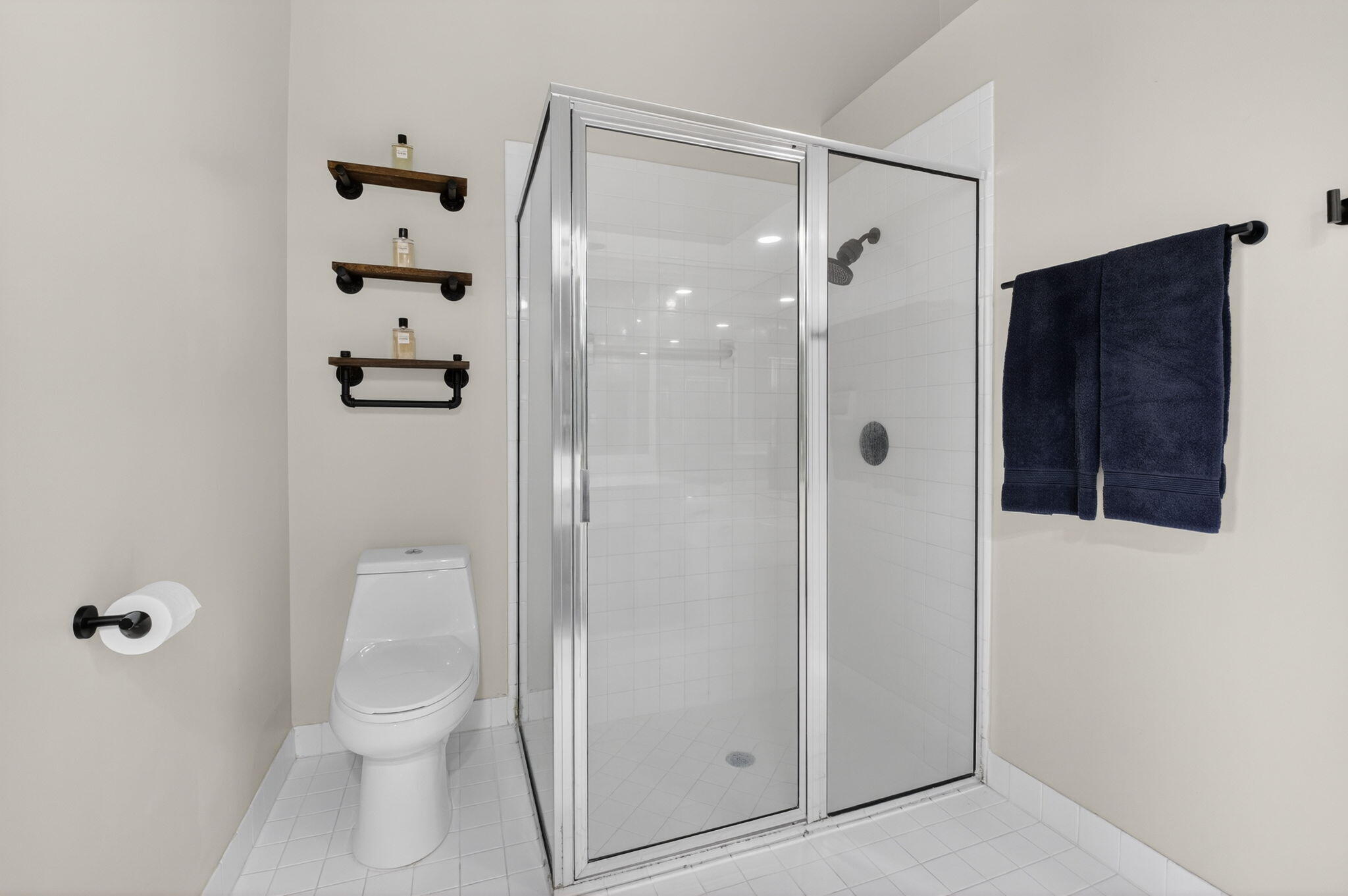 VILLA SAN REMO - Residential