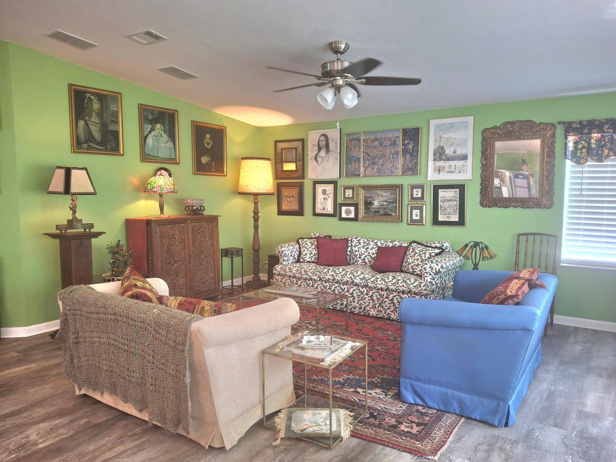 7933 Meadowlark Lane