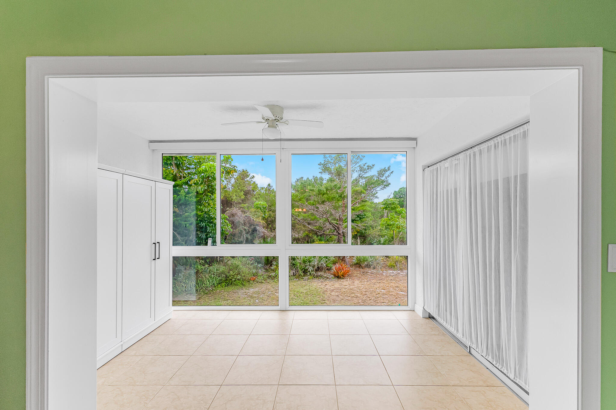 KINGSWOOD CONDO - Residential