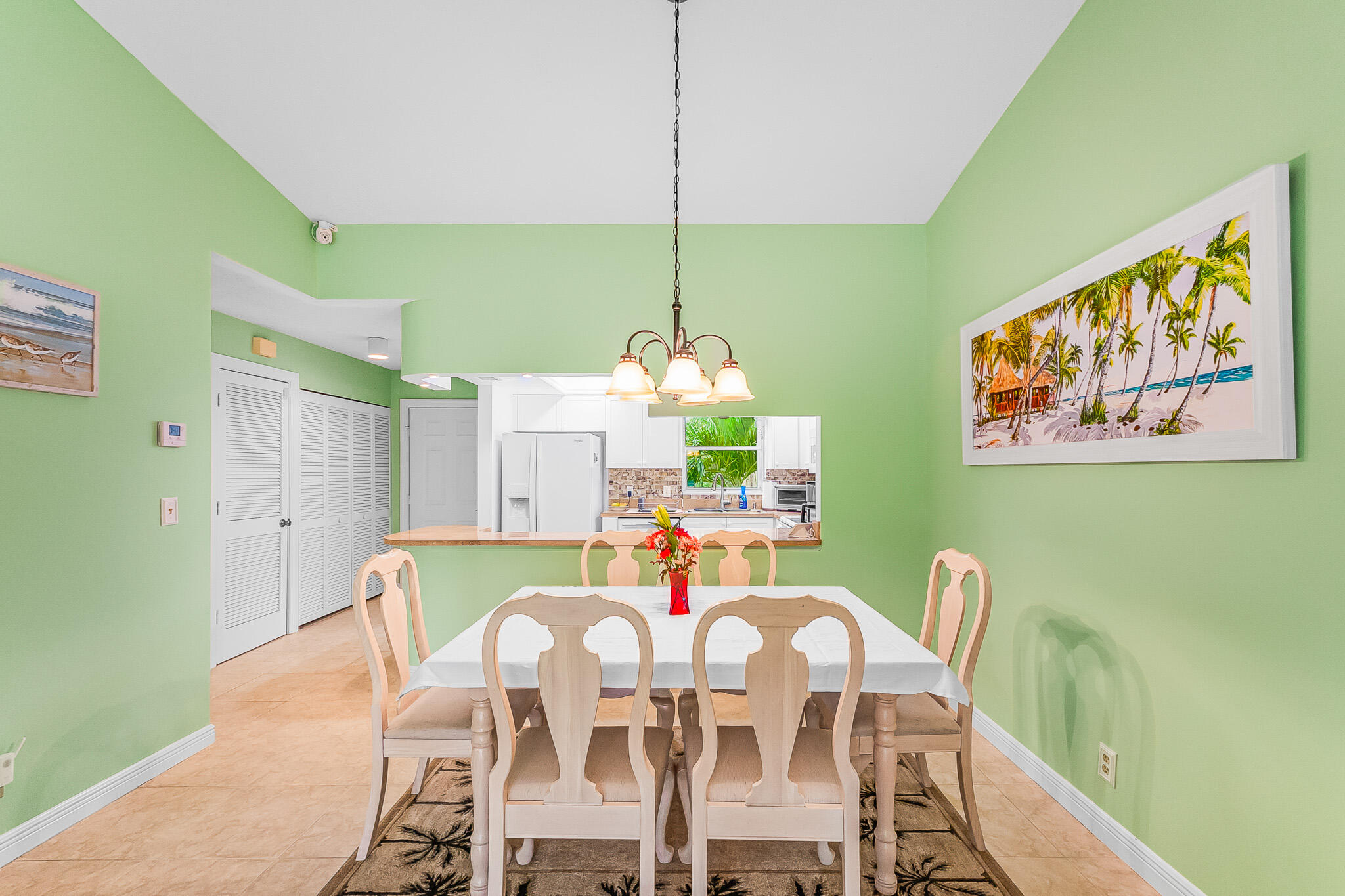 KINGSWOOD CONDO - Residential