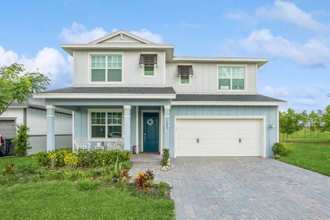 A home in Loxahatchee