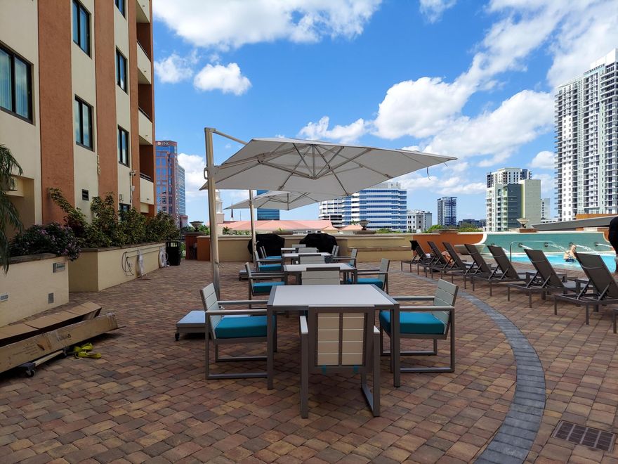 RENOVATED 2/2 IN THE BEST LOCATION IN DOWNTOWN FORT LAUDERDALE! THIS UNIT HAS A FABULOUS VIEW OF THE CITY AND THE POOL. FULL-SIZED WASHER/DRYER IN THE UNIT. THE WAVERLY HAS SO MANY UPDATED AMENTITIES, UPDATED LOBBIES, ELEVATORS, MAILBOXES, PM ROOM WITH POOL TABLE, PING PONG TABLE, FOOSBALL TABLE, MOVIE THEATER, KITCHEN, GREAT FOR PARTIES AND ENTERTAINING. THERE ARE SHOPPING CARTS ON EVERY GARAGE LEVEL, CAR VACCUM WITH AIR FOR TIRES ON THE 4TH FLOOR, BIKE STORAGE ROOM, BBQ GRILLS ON THE POOL DECK. LOKATED MINUTES AWAY FROM I95/595. 5 MINUTES TO BRIGHTLINE, 5 MINUTES TO THE BEACH, 10 MINUTES TO THE AIRPORT. ADDRESS IS ELIGIBLE FOR BEACH PARKING PERMIT. RENTERS INSURANCE IS REQUIRED.