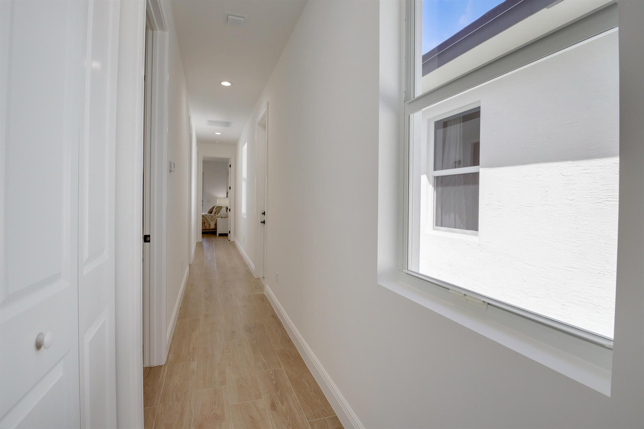 LAKE WORTH TOWN OF - Residential