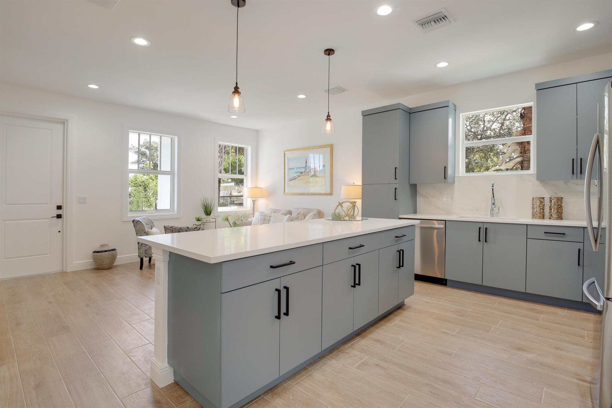 LAKE WORTH TOWN OF - Residential