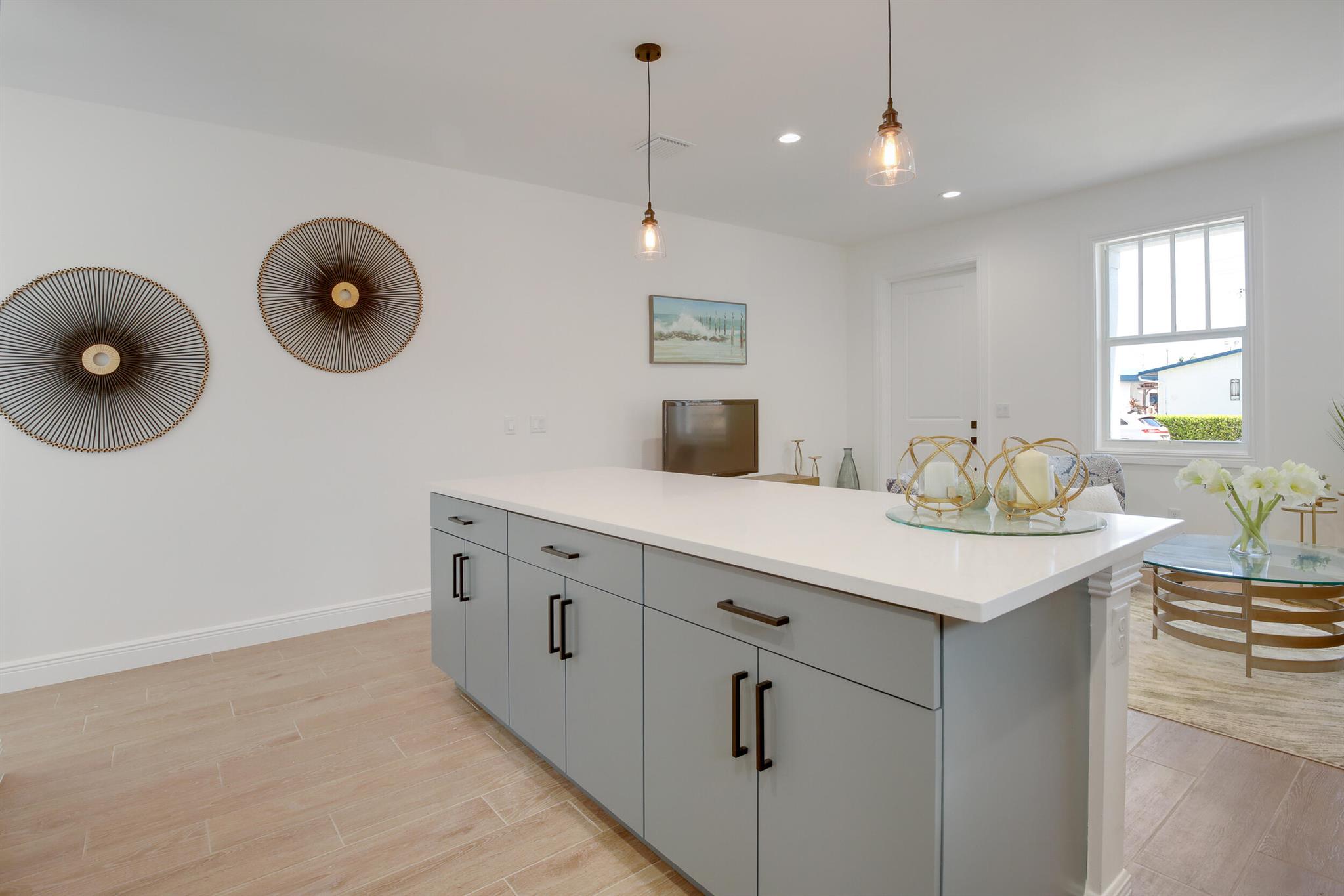 LAKE WORTH TOWN OF - Residential