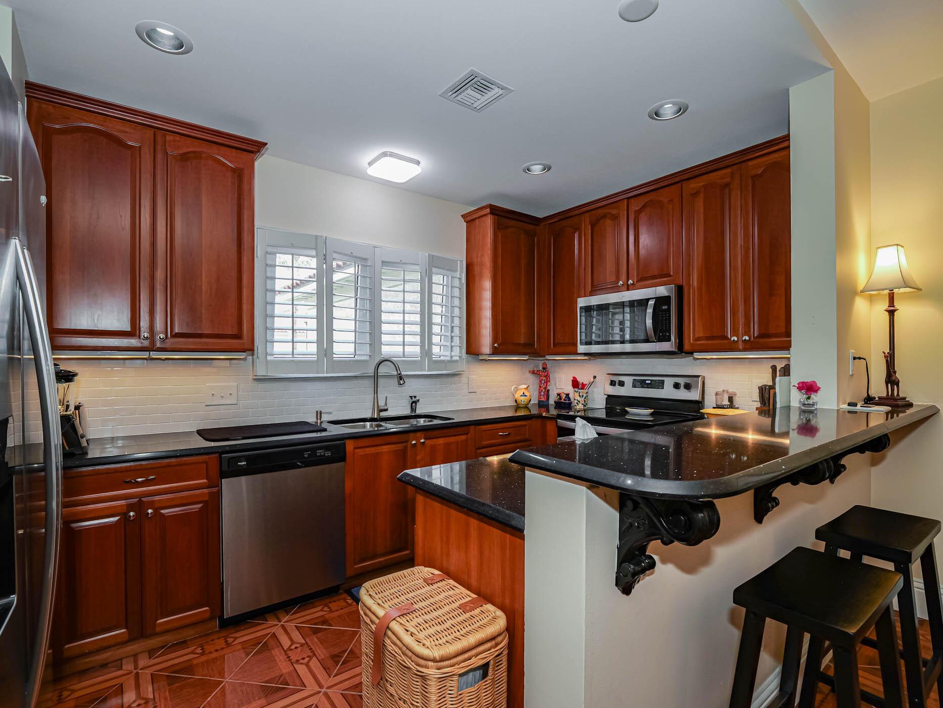 GRAND HARBOR PLAT 7 ST DA - Residential Lease