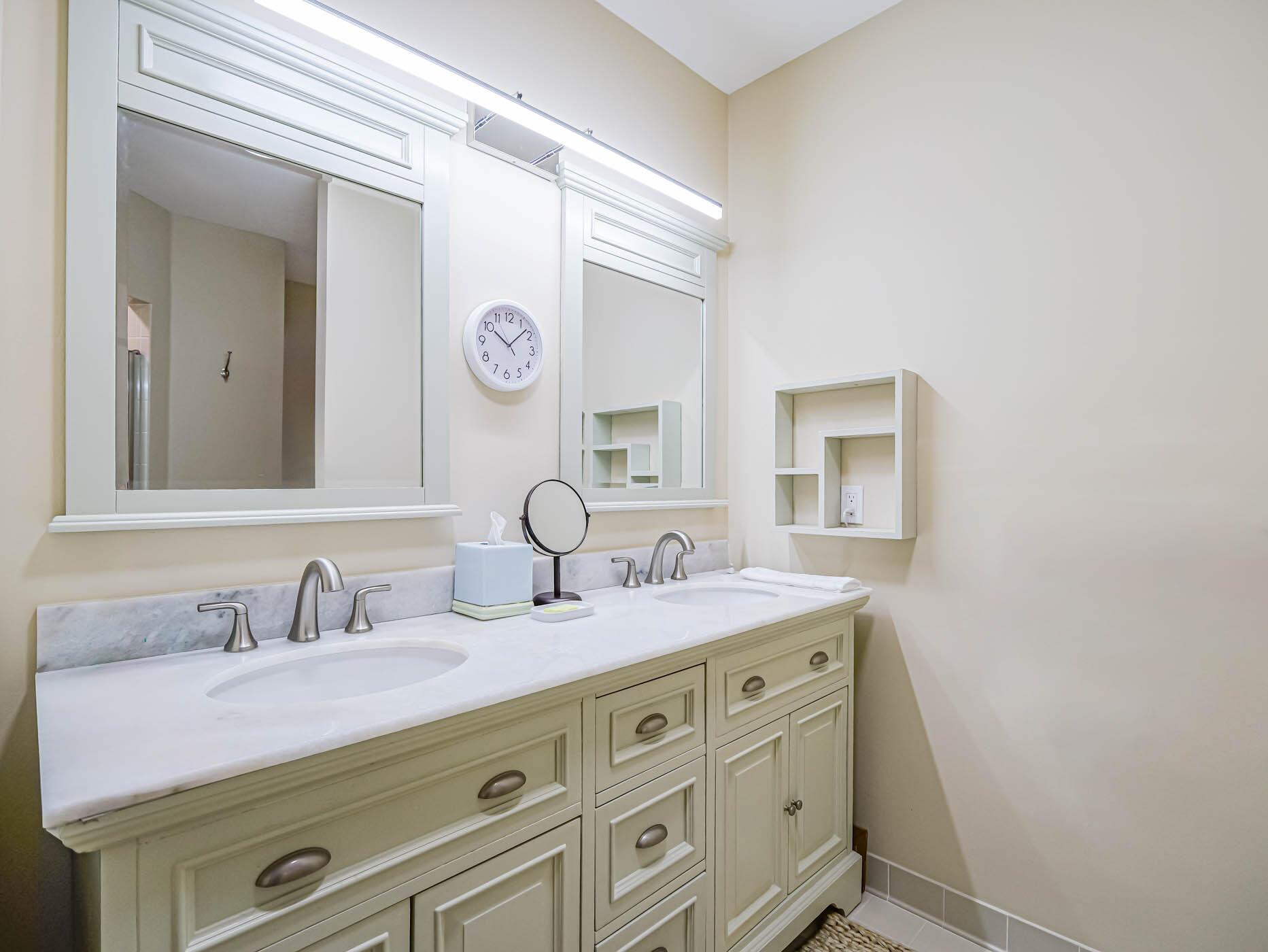 GRAND HARBOR PLAT 7 ST DA - Residential Lease