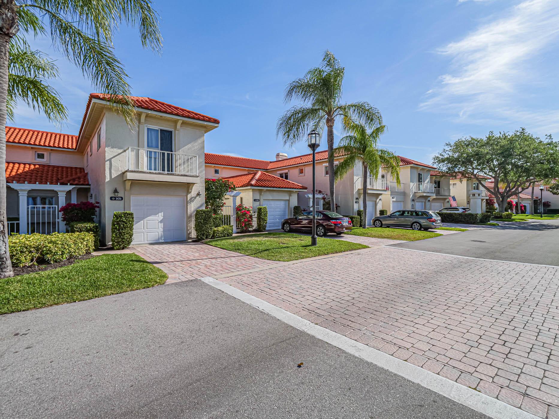 GRAND HARBOR PLAT 7 ST DA - Residential Lease