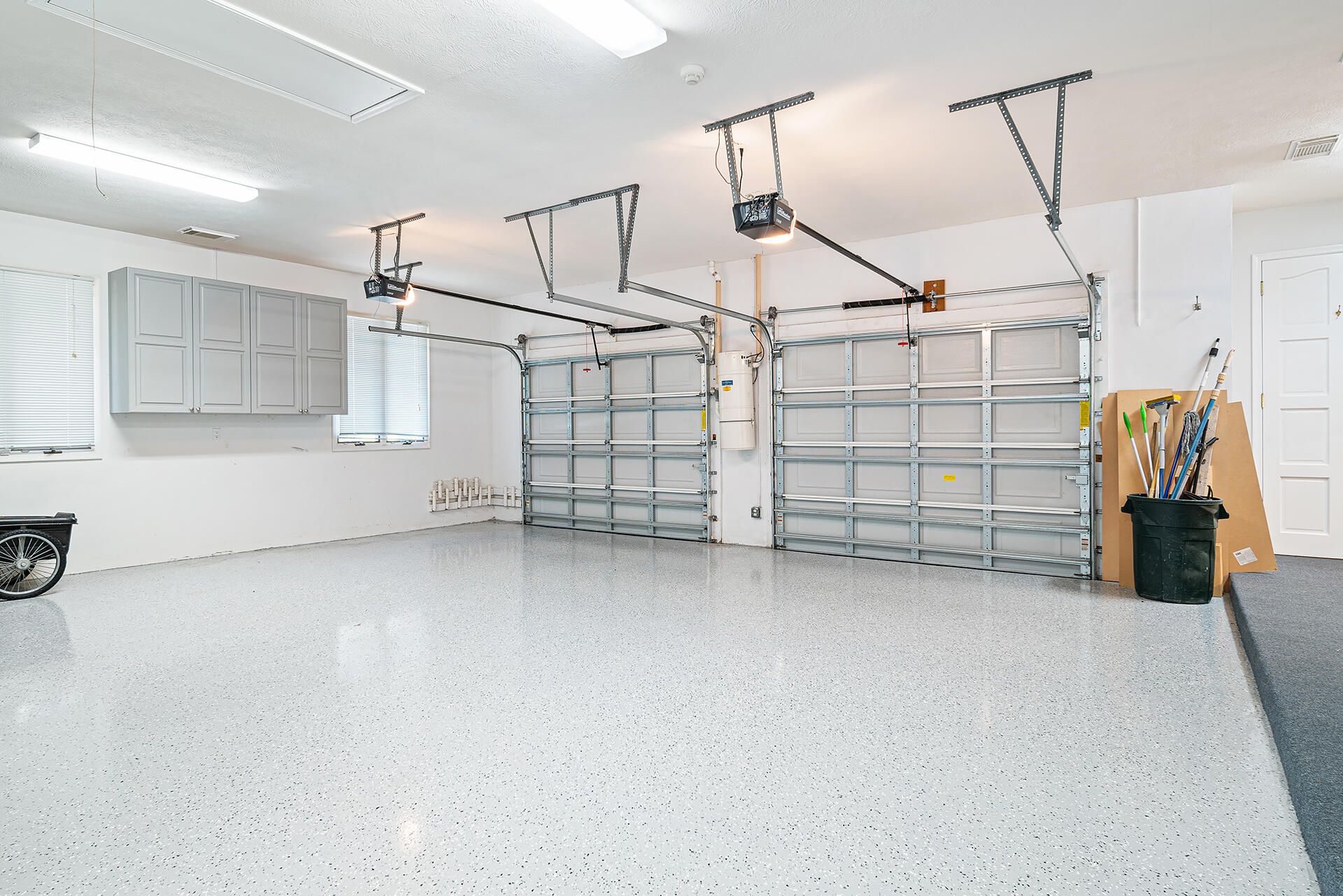 Snug Harbor S F Cond - Residential