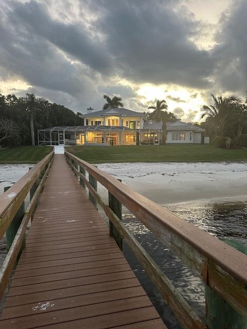 Snug Harbor S F Cond - Residential