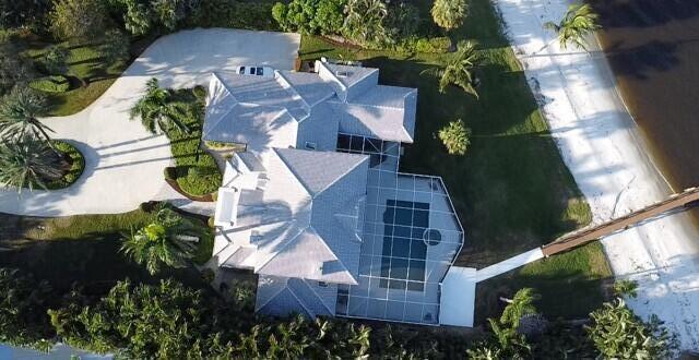 Snug Harbor S F Cond - Residential