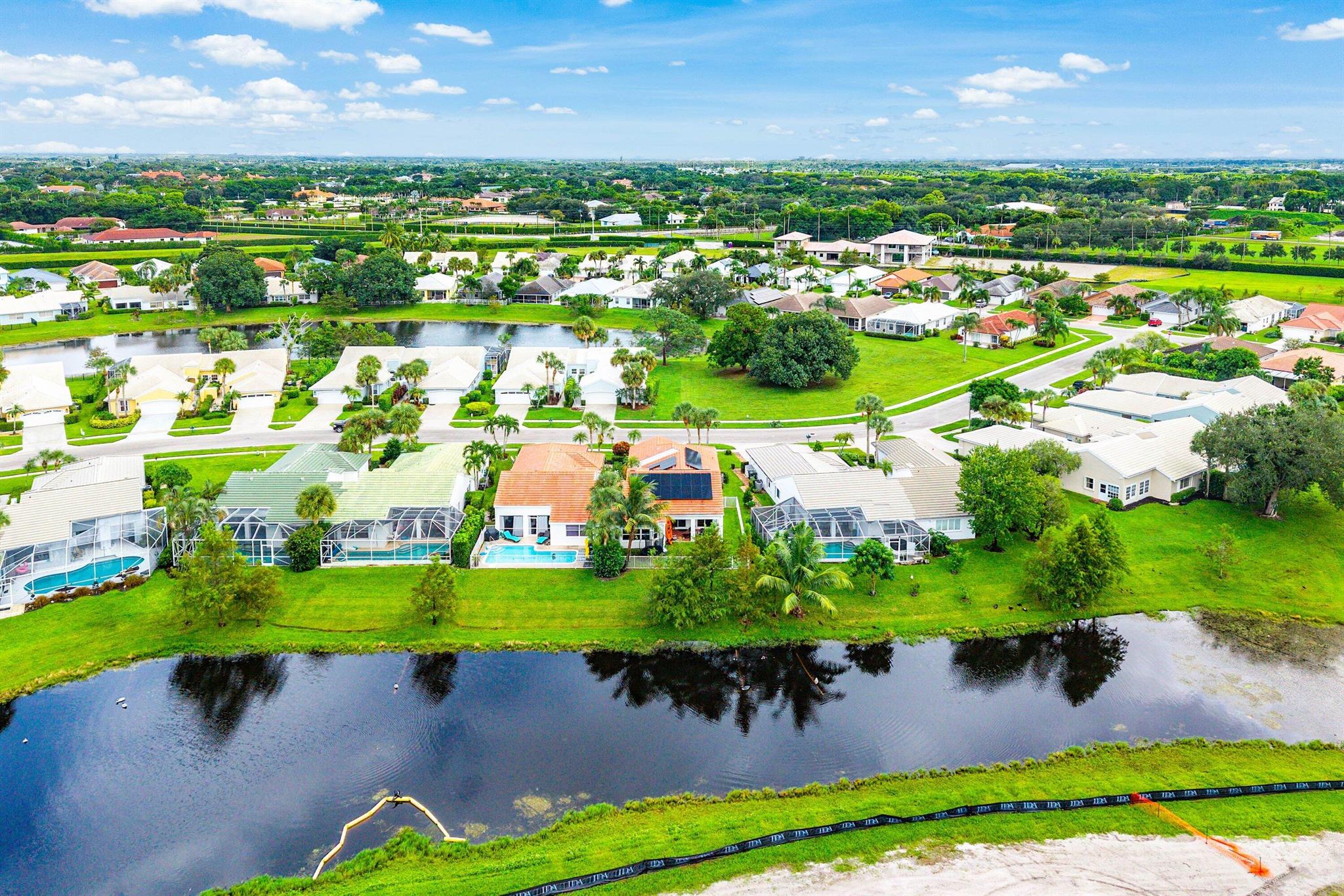 LAKEFIELD OF THE LANDINGS - Residential Lease