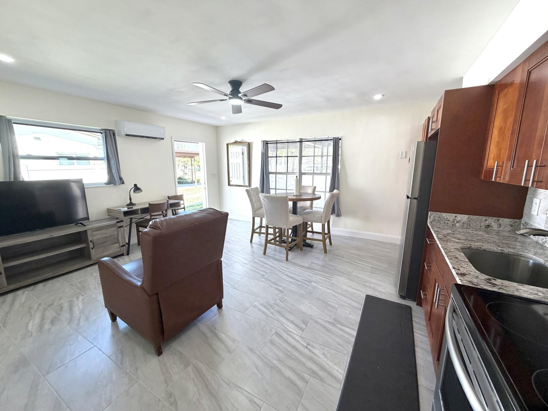 Broward Gardens 21-48 B - Residential Lease