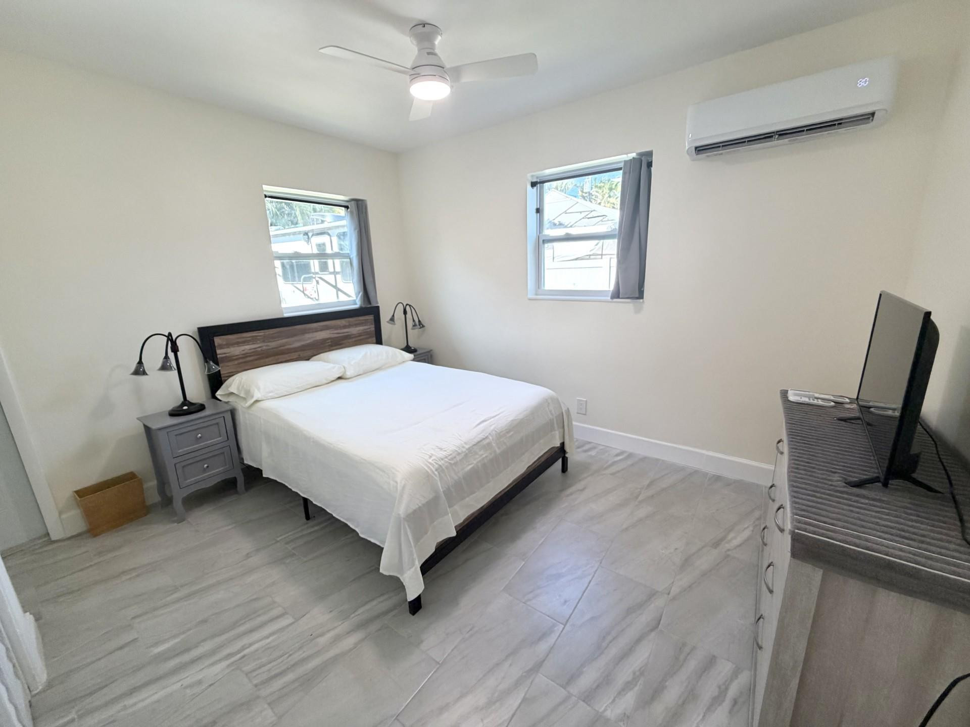 Broward Gardens 21-48 B - Residential Lease