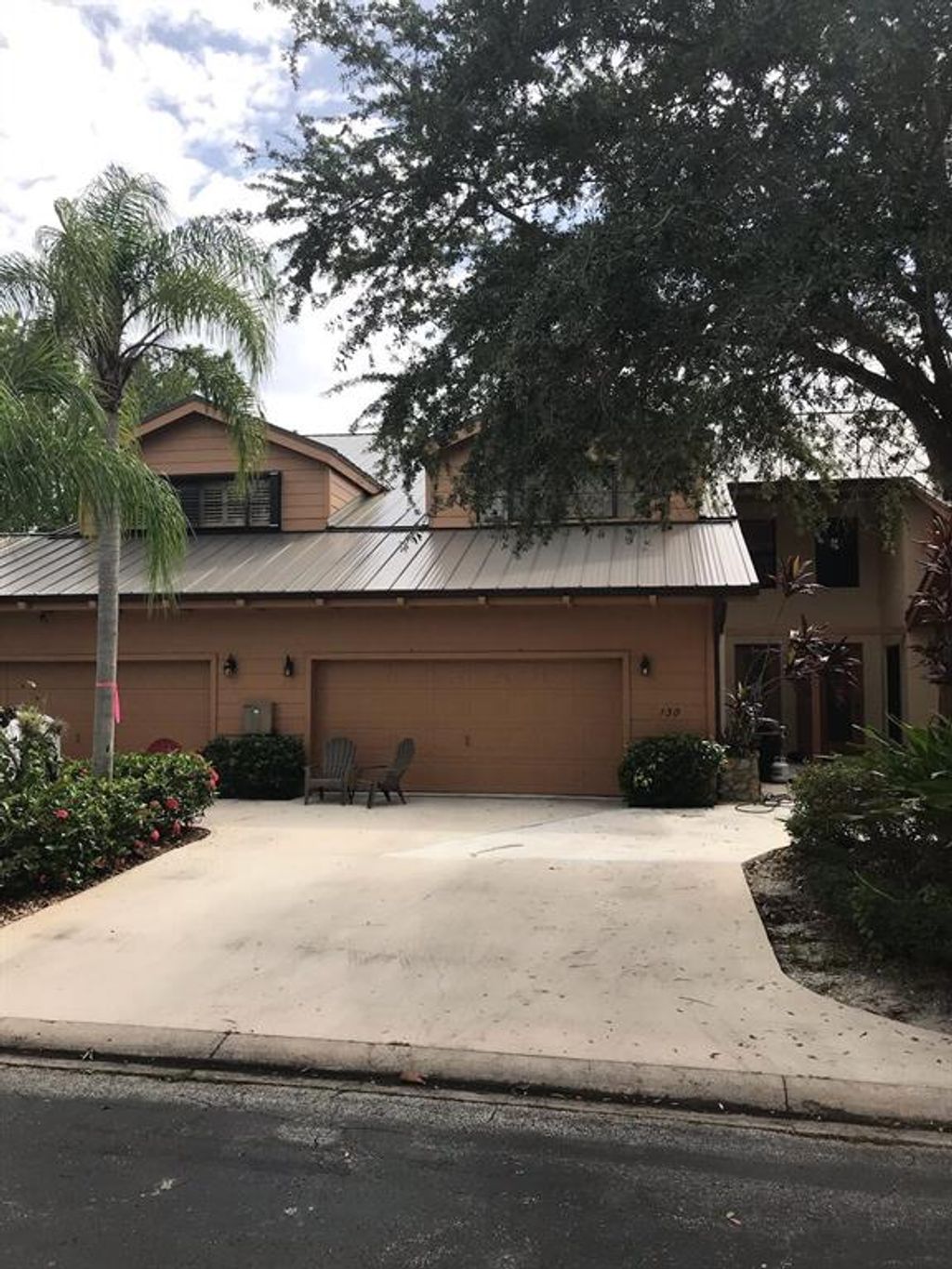 Photo of 130 SE Crestwood Circle, Stuart, FL 34997 (MLS # R10725880)