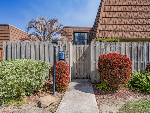 1166 6th Avenue 20a Vero Beach FL 32960