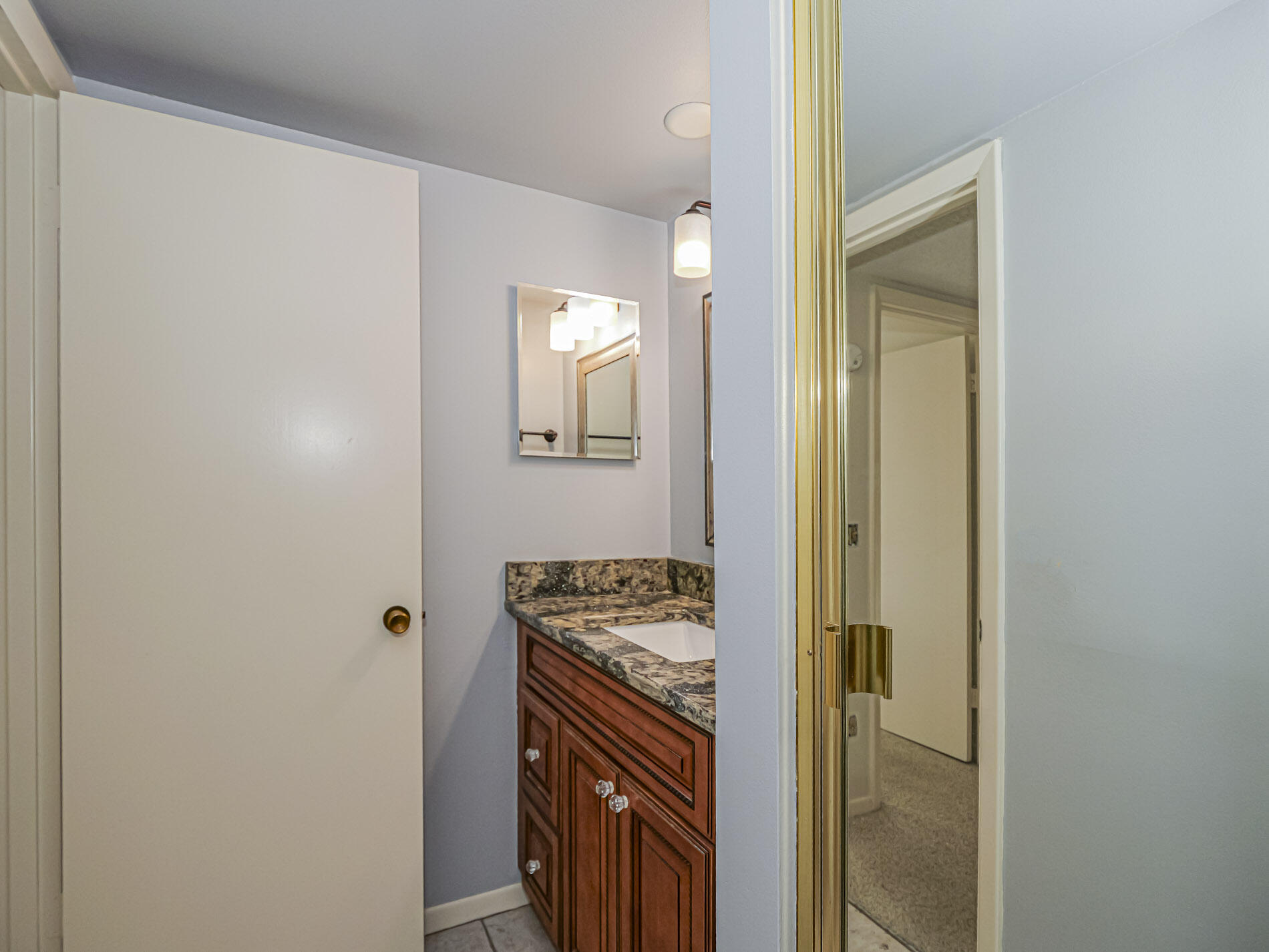 TROPIC GROVES VILLAS J - Residential