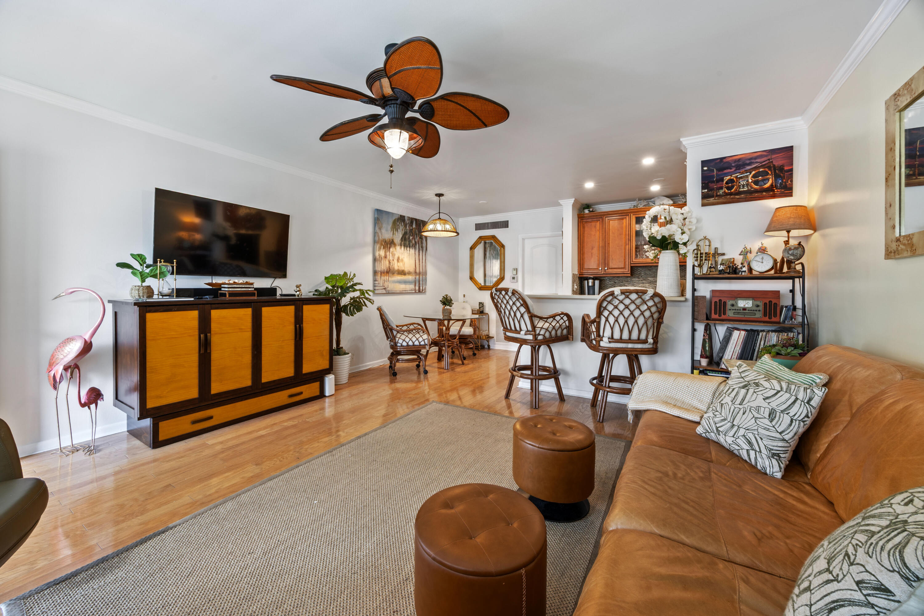 DELRAY COLONIAL INC - Residential