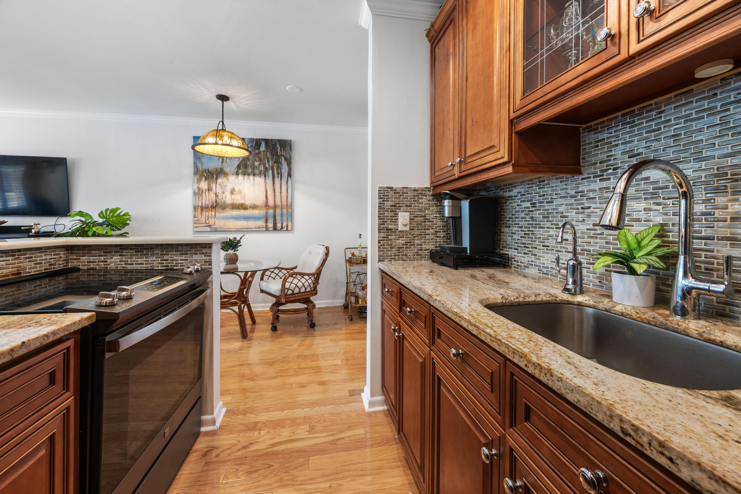 DELRAY COLONIAL INC - Residential