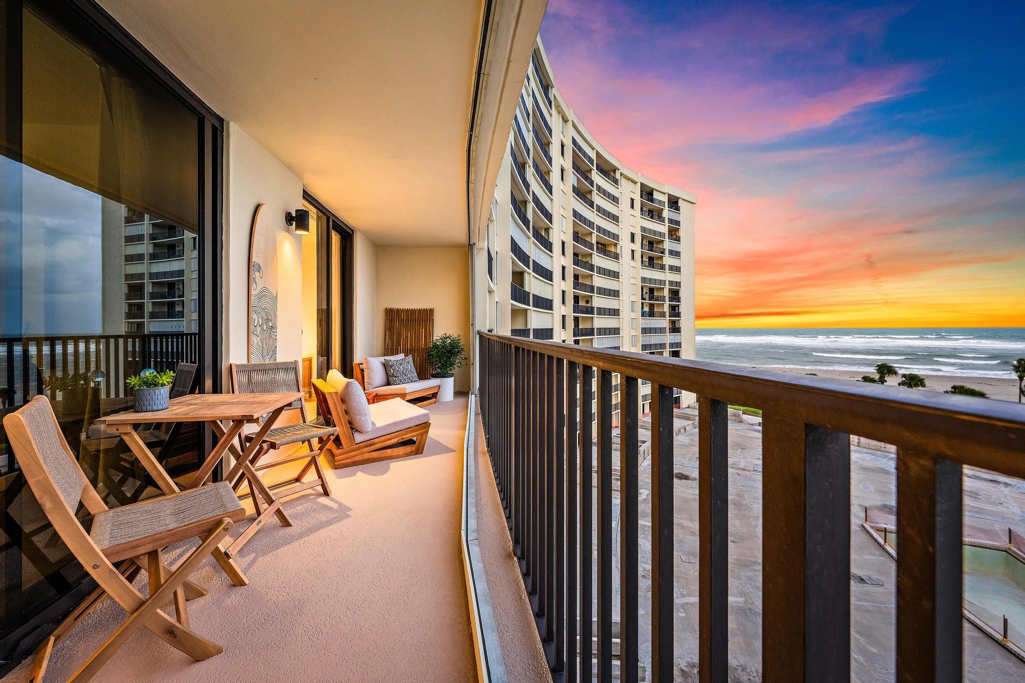 400 Ocean Trail Way 608
