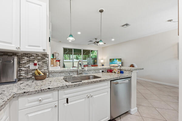 SEILER TWO - Residential