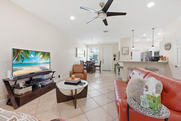 SEILER TWO - Residential