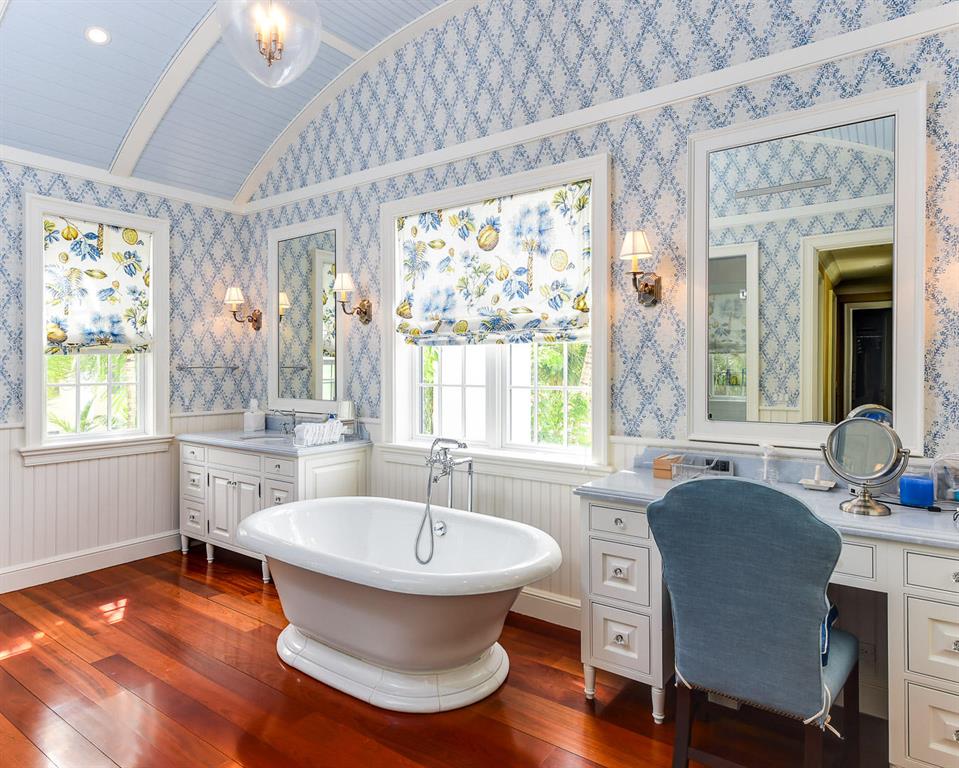 ROYAL PARK ADD TO P B IN - Residential