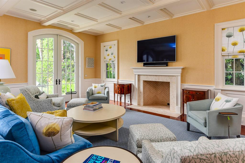 ROYAL PARK ADD TO P B IN - Residential