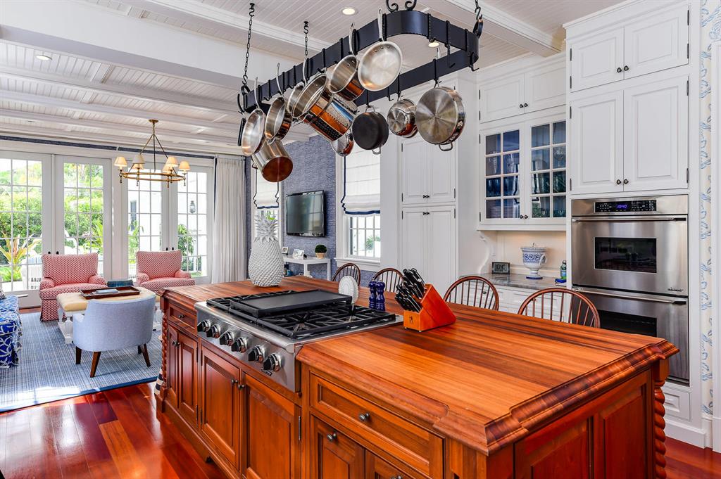 ROYAL PARK ADD TO P B IN - Residential