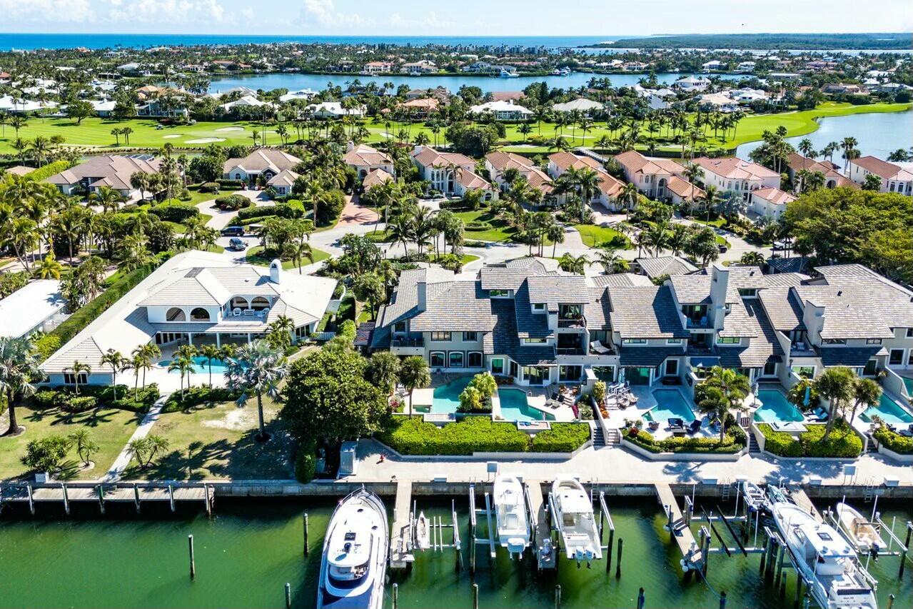 SAILFISH POINT - Residential