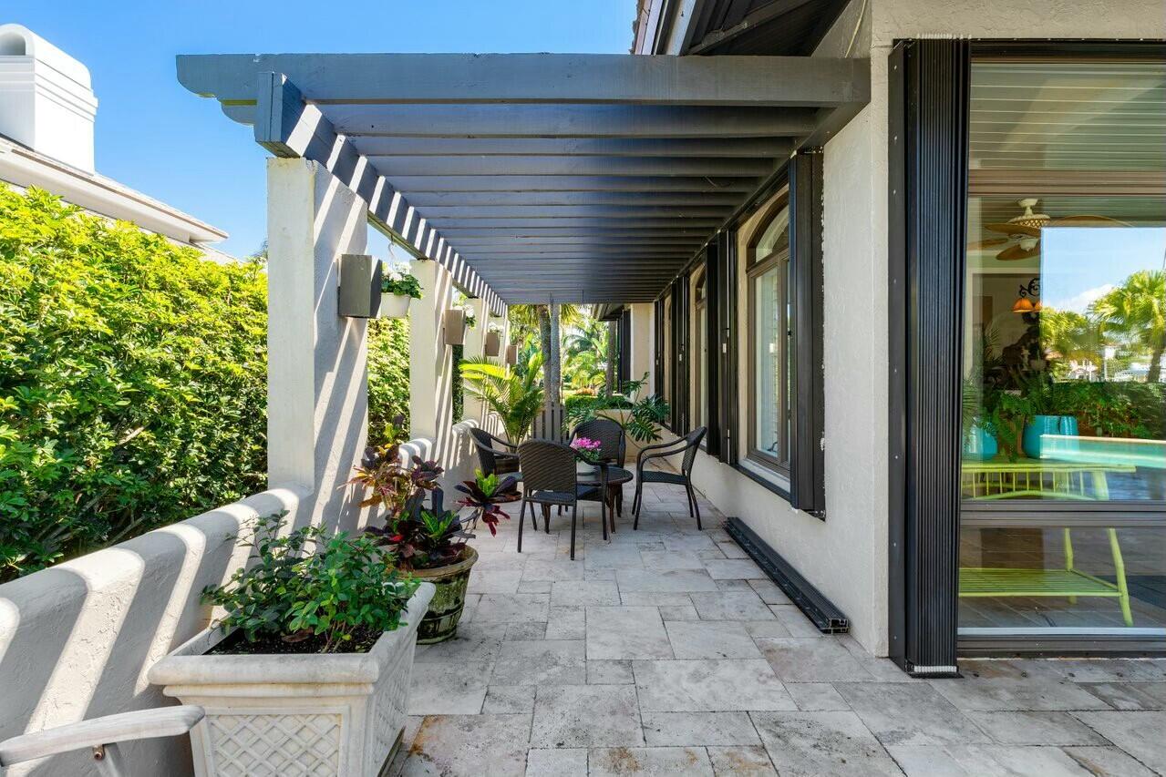 SAILFISH POINT - Residential