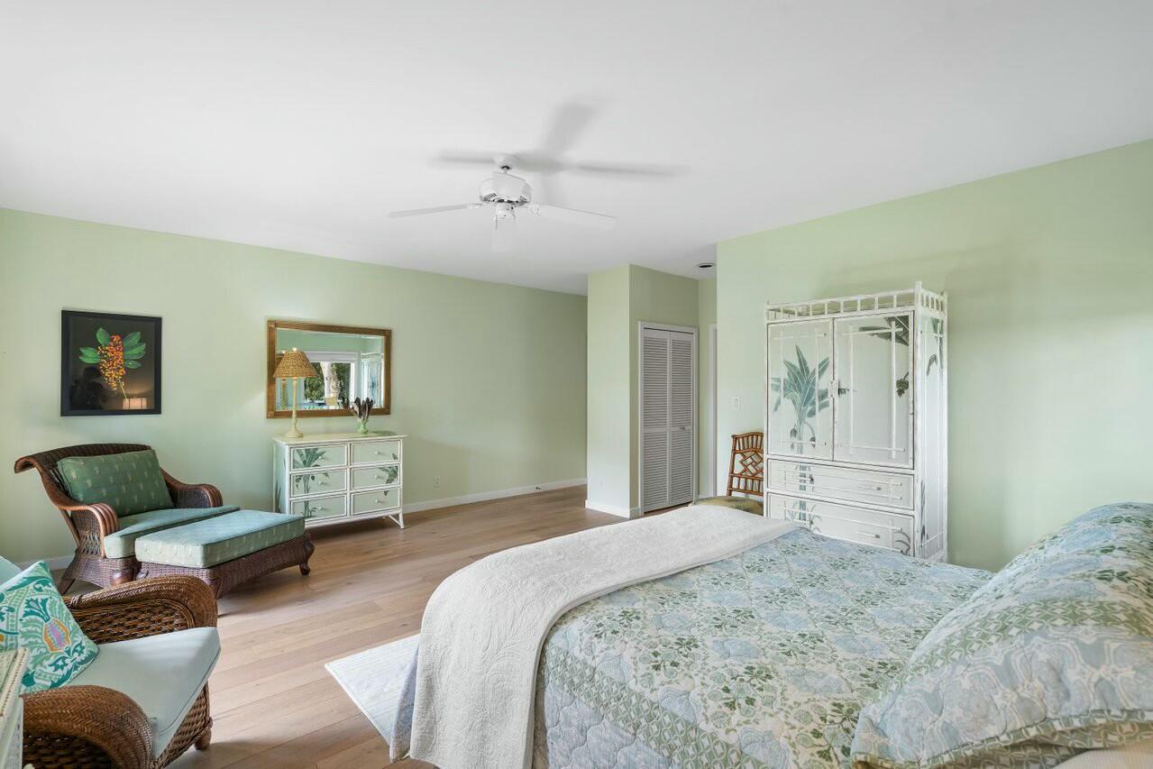 SAILFISH POINT - Residential