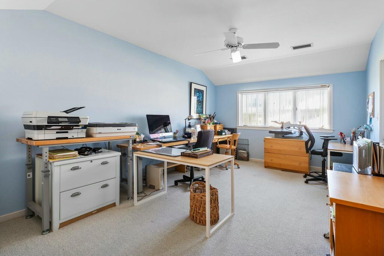 SAILFISH POINT - Residential