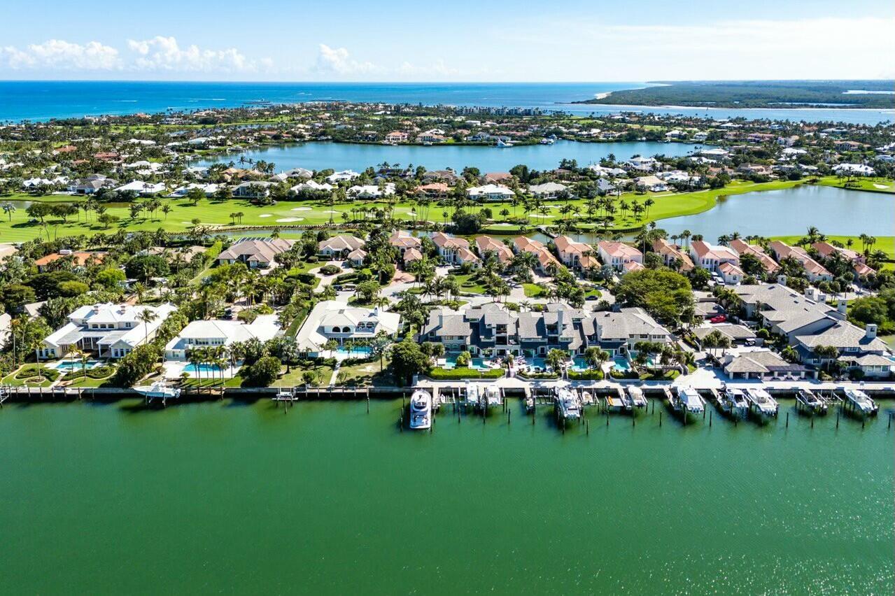 SAILFISH POINT - Residential