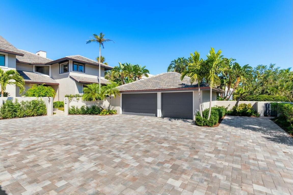 SAILFISH POINT - Residential