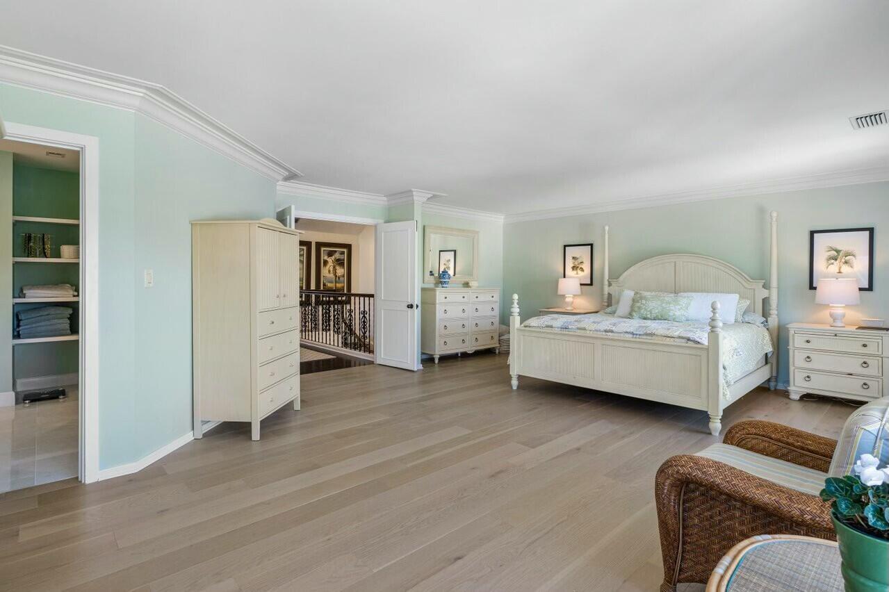 SAILFISH POINT - Residential