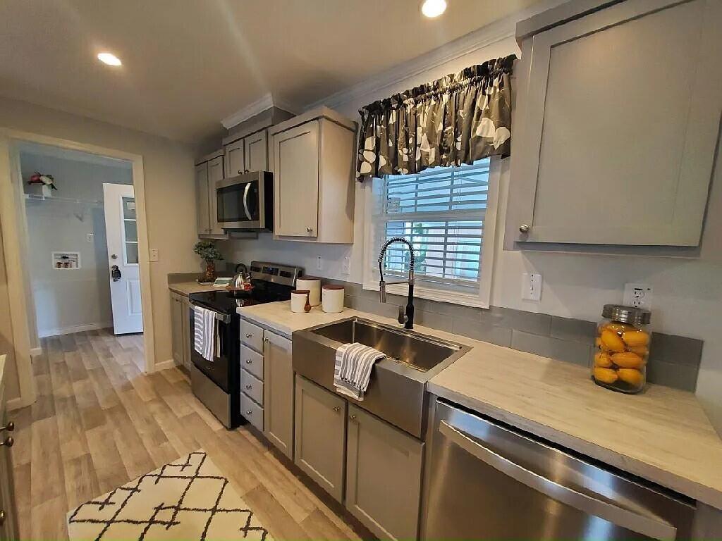 Lake Worth Village - Residential