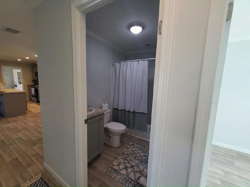 Lake Worth Village - Residential