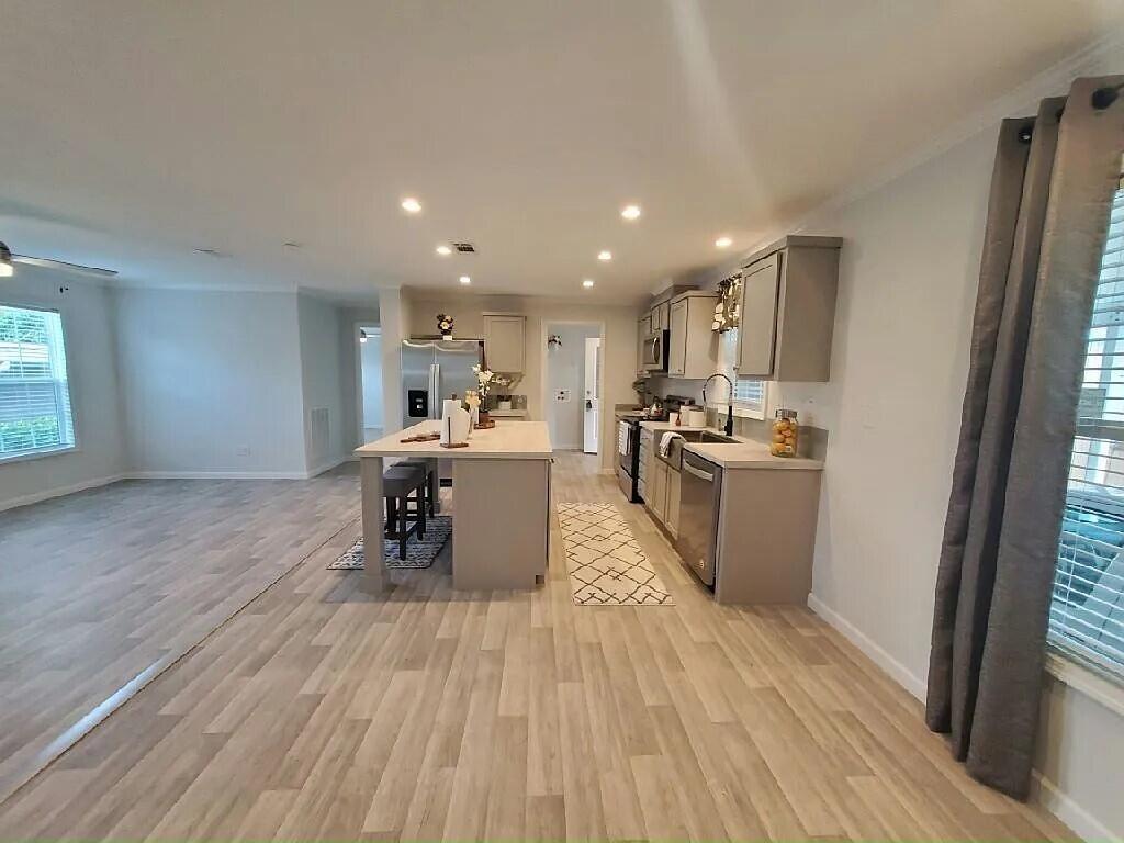 Lake Worth Village - Residential