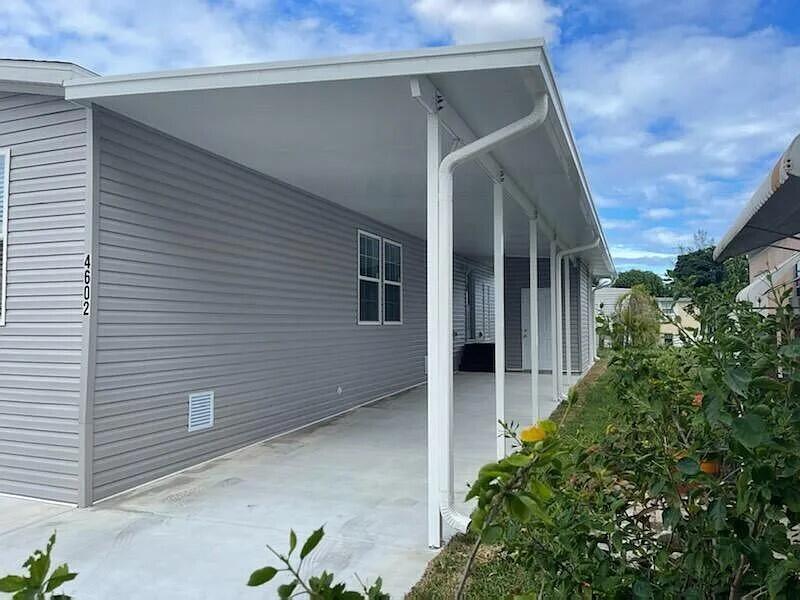 Lake Worth Village - Residential