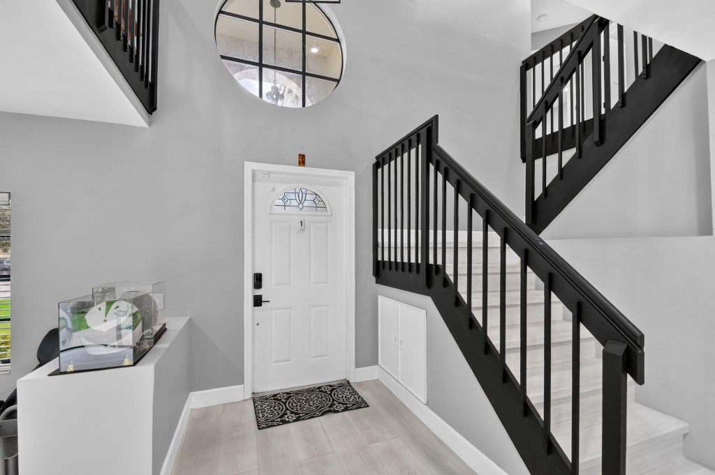 Photo of 8613 WINDY Circle, Boynton Beach, FL 33472 (MLS # B26078908)