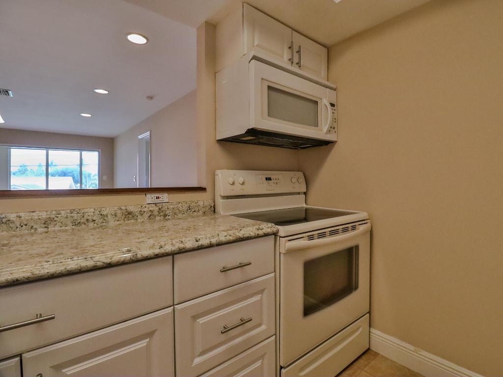 MARINA VIEW CONDO APTS - Residential