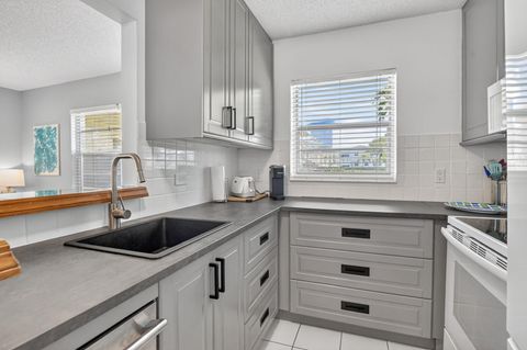 Tiny photo for 492 W Tilford, Deerfield Beach, FL 33442 (MLS # B26021398)