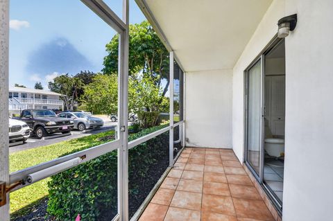 Tiny photo for 492 W Tilford, Deerfield Beach, FL 33442 (MLS # B26021398)
