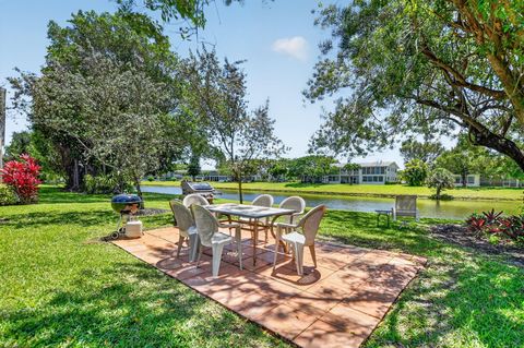 Tiny photo for 492 W Tilford, Deerfield Beach, FL 33442 (MLS # B26021398)