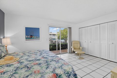 Tiny photo for 492 W Tilford, Deerfield Beach, FL 33442 (MLS # B26021398)