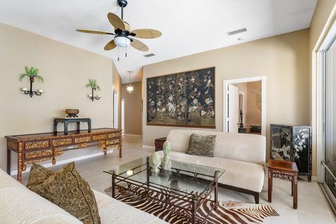 Single Family Residence in Palm Beach Gardens FL 8570 Wakefield Drive Dr 5.jpg