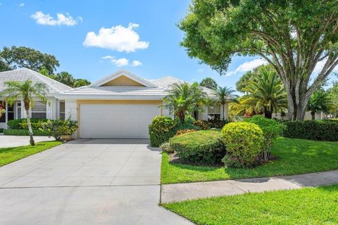 Single Family Residence in Palm Beach Gardens FL 8570 Wakefield Drive Dr 3.jpg