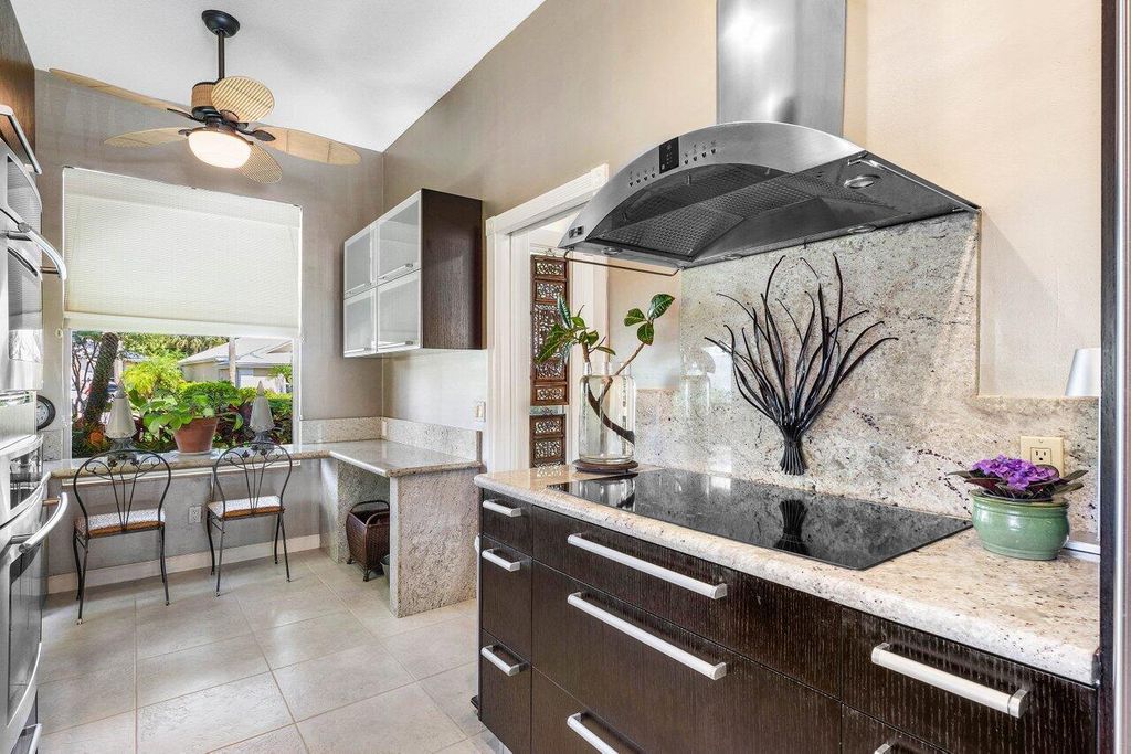 Photo of 8570 Wakefield Drive, Palm Beach Gardens, FL 33410 (MLS # R10988969)